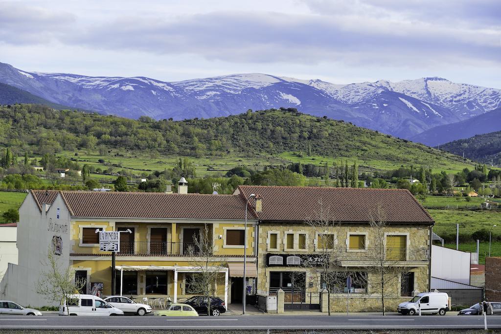 Hostal Restaurante La Pineda El Barco de Ávila Exterior foto